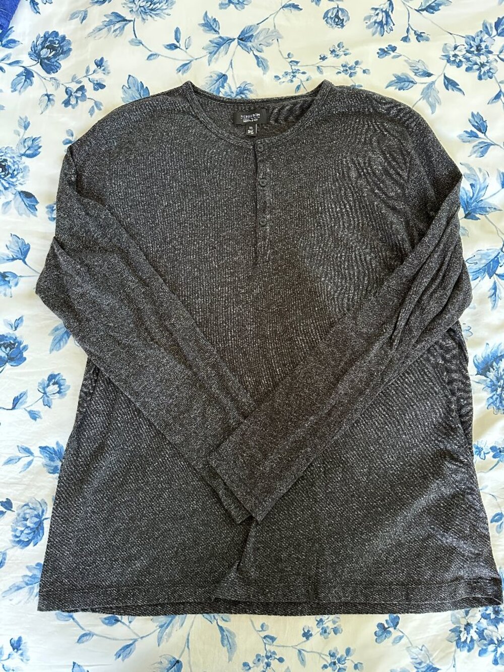 Nordstrom Men's Shop Henley Shirt Men's XL Black Marled Cotton Blend Long Sleeve